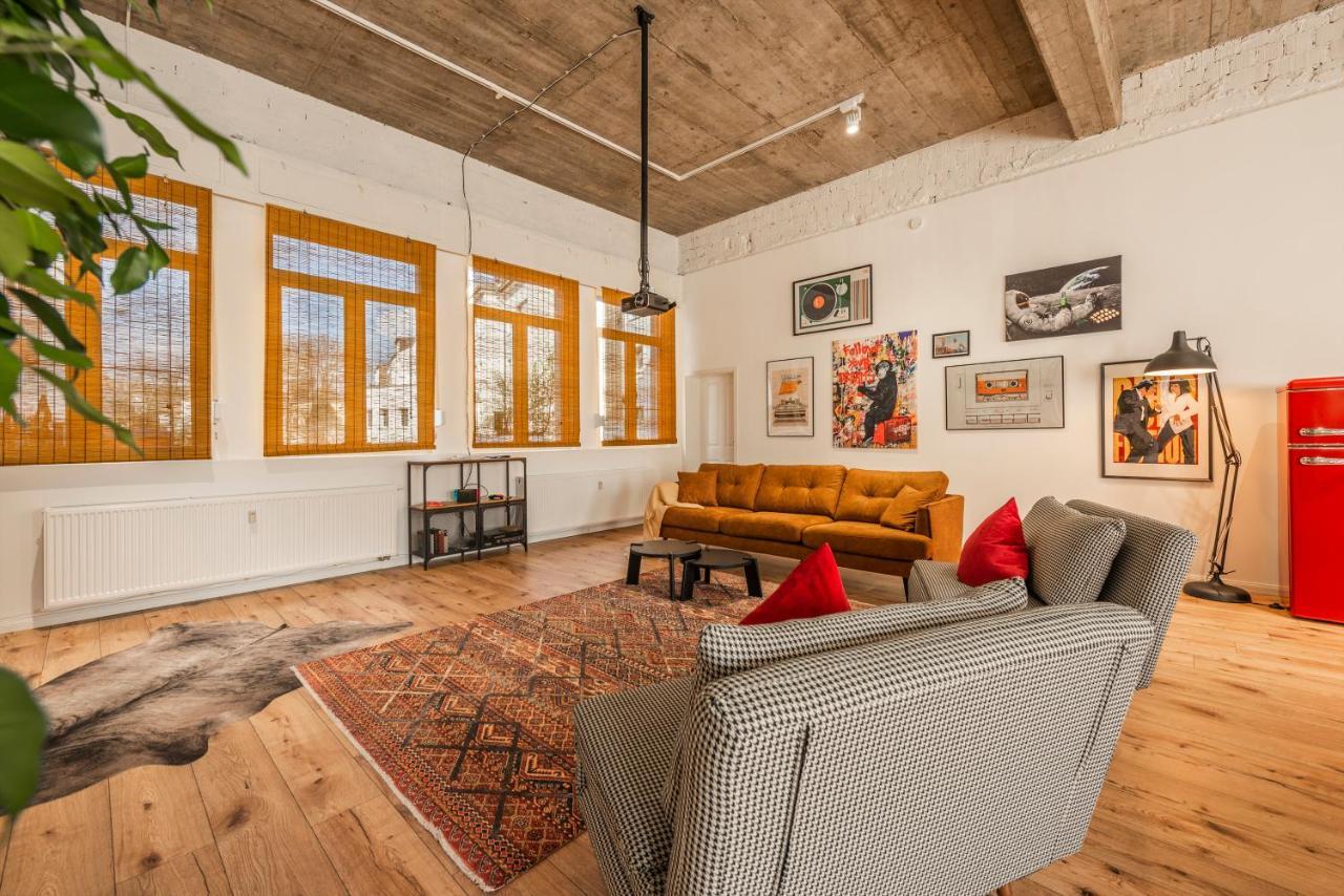 Klassen Stay - Exklusives Loft - Xxl Leinwand - 4 Km Messe, 1,5 Km Hbf Essen Exterior foto